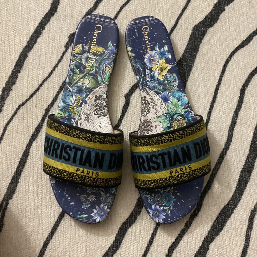 Authentic Christian DIOR Dway Embroidered Cotton Slides Mules Sandals Size 40.5